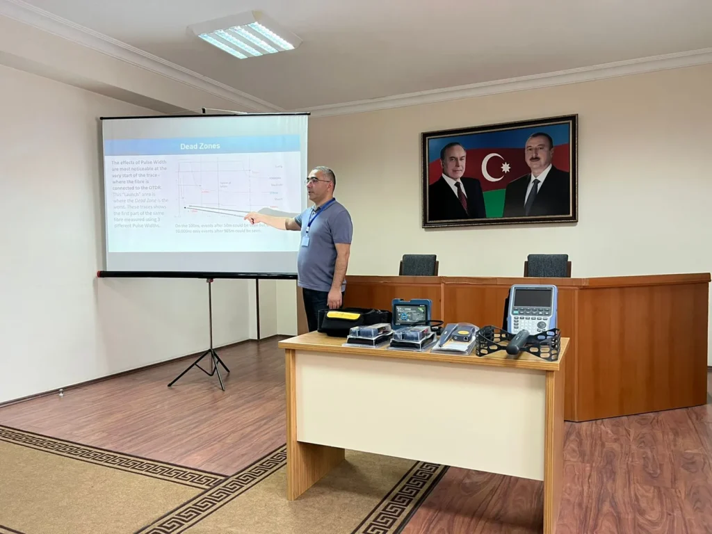 yeni-nesil-telekommunikasiya-avadanliqlarinin-teqdimati-maybo-mmc-ramazan-aliyev-3